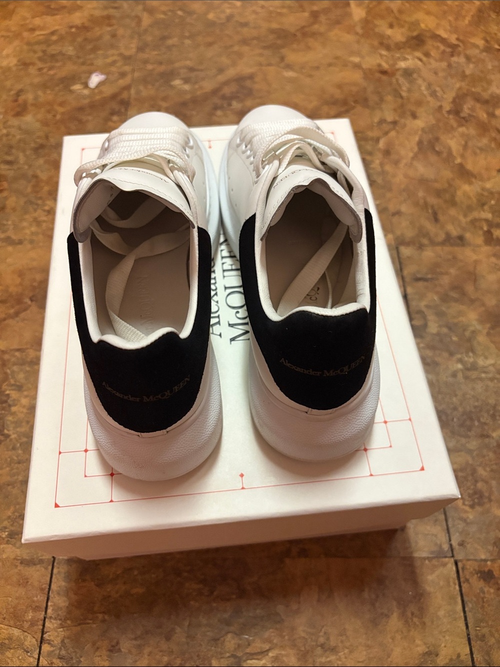 Alexander McQueen White Sneakers with Black Heel Tab - Picture 2 of 3